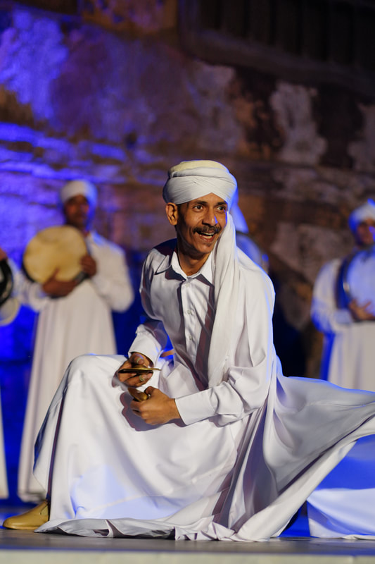 © ΝΙΚΟΛΑΣ ΚΑΛΦΗΝ